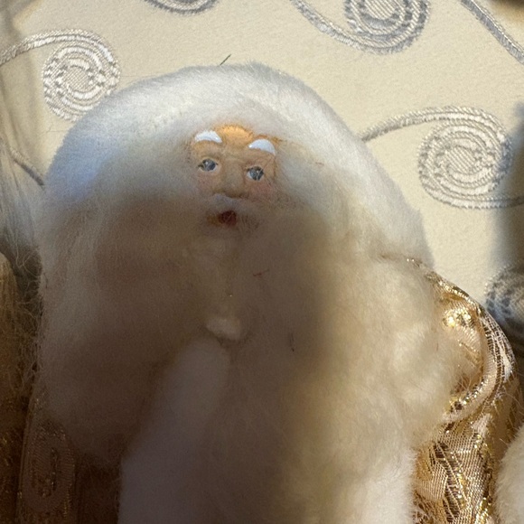 Four 12" Fabric Santa Christmas Tree Ornaments New - Picture 11 of 13